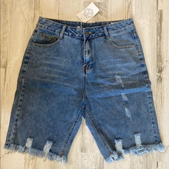 Floral Blooming Shorts - Picture 6 of 6